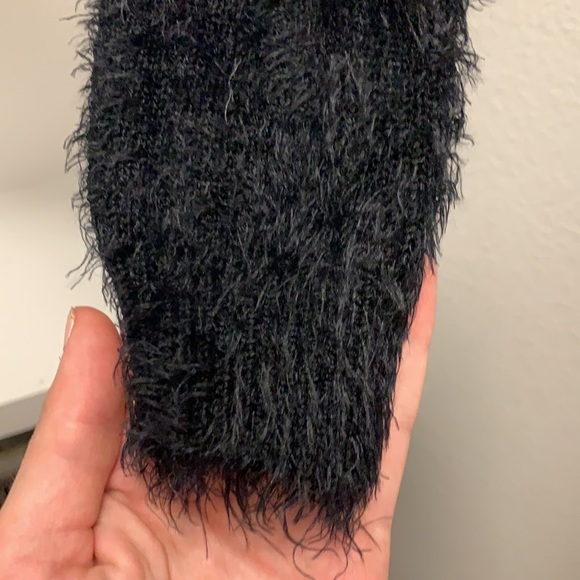 American Apparel Black Fuzzy Cropped Sweater 3/4 length sleeves - Picture 4 of 4